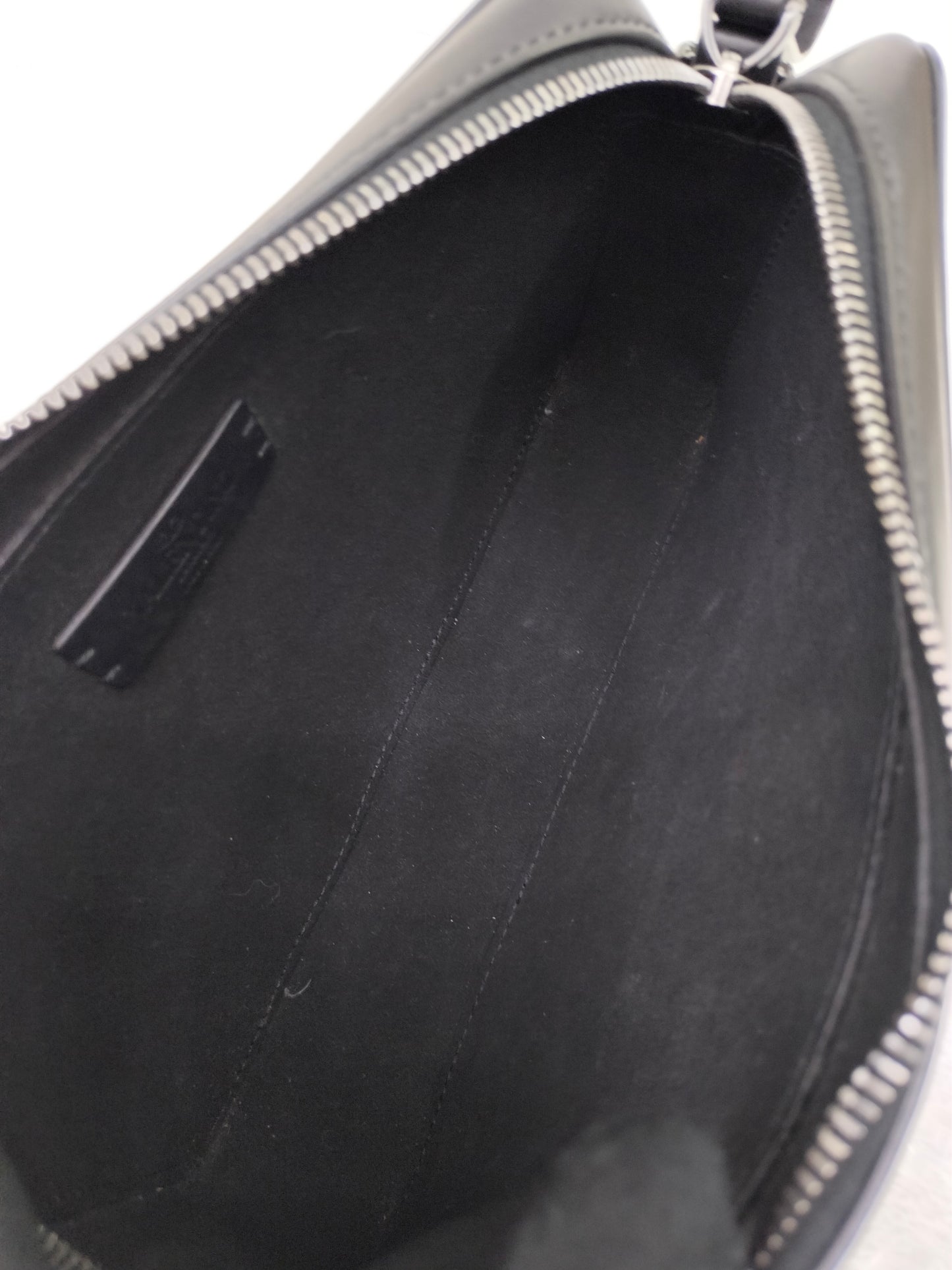 Valentino Garavani Crossbody Black SHW 2023