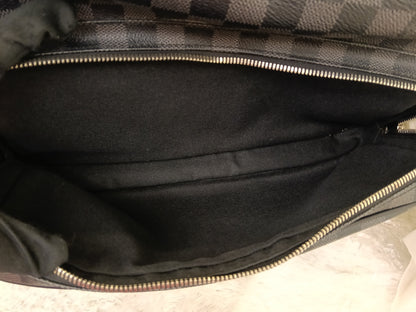 LV Sac Leoh Messenger Graphite 2008