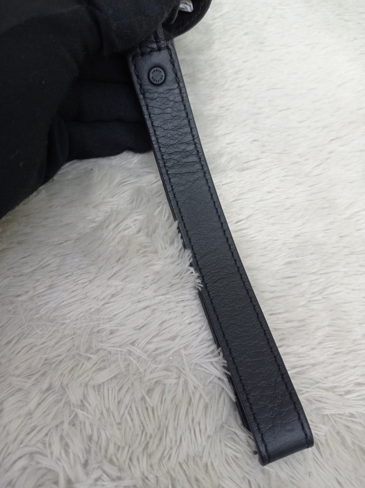LV S Lock A4 Pouch Monogram Empreinte Black (CHIP)