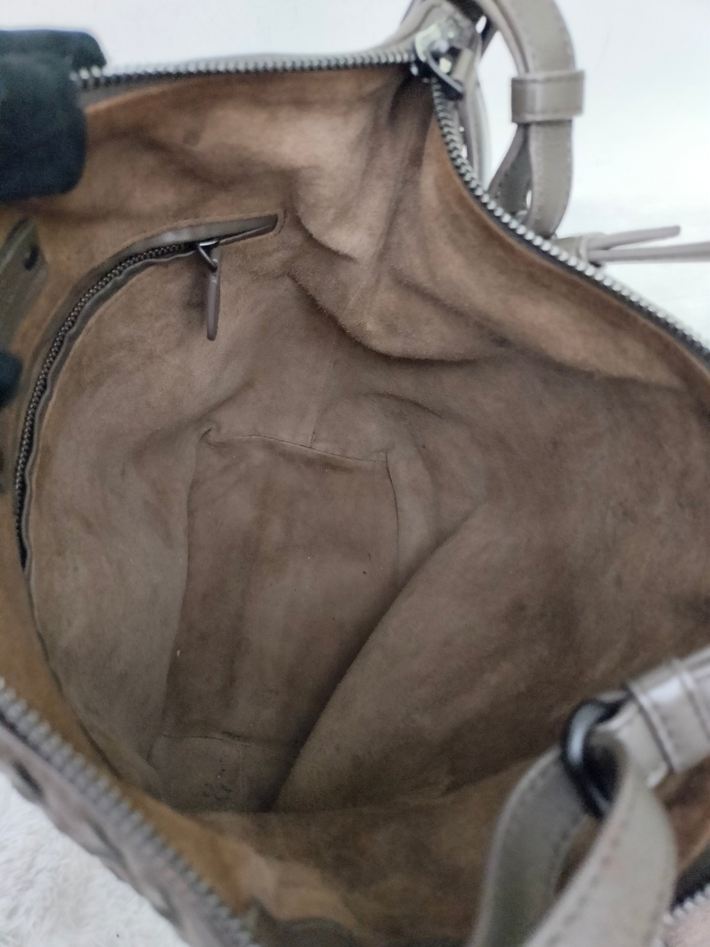 Bottega Veneta Osaka Medium Grey 2018