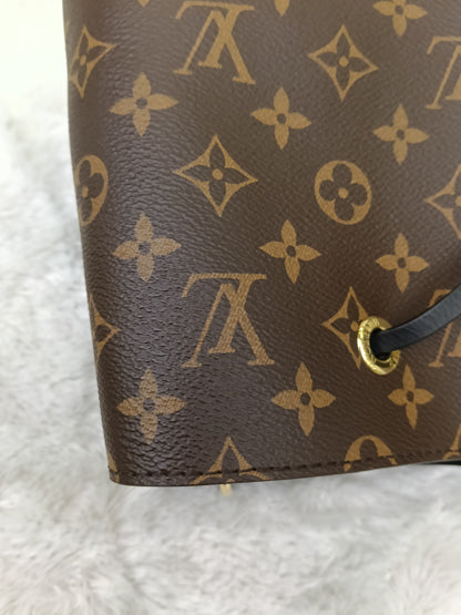 LV Neo Noe MM Monogram Noir 2019