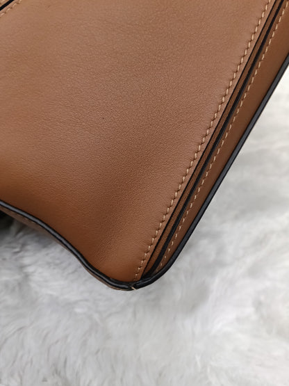 Loewe Puzzle Small Calfskin Tan SHW 2022