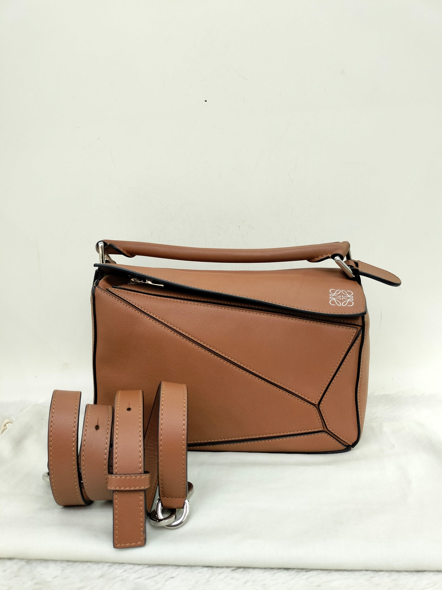 Loewe Puzzle Small Tan SHW 2019