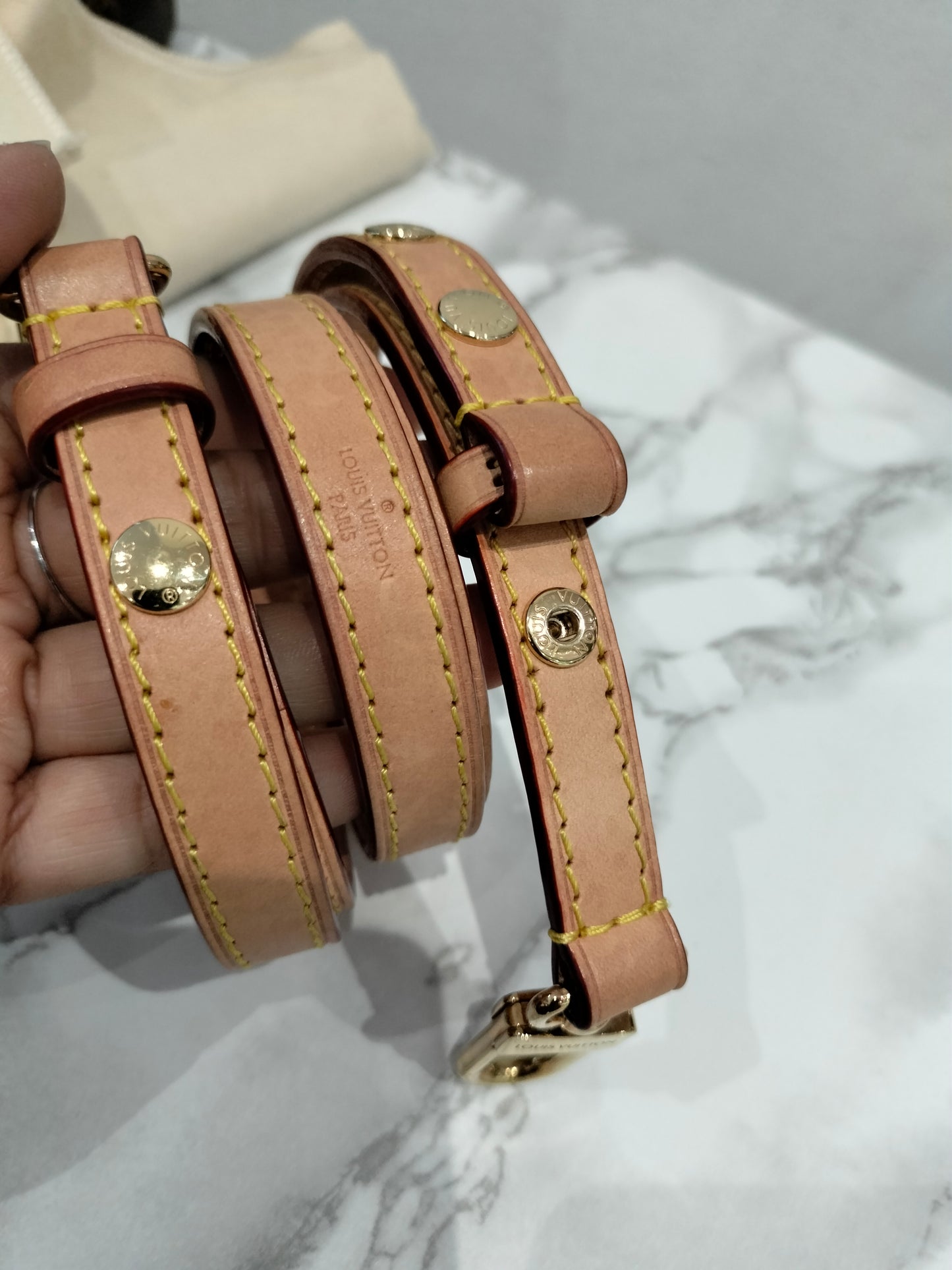 LV Neo Noe BB Monogram 2023 (CHIP)