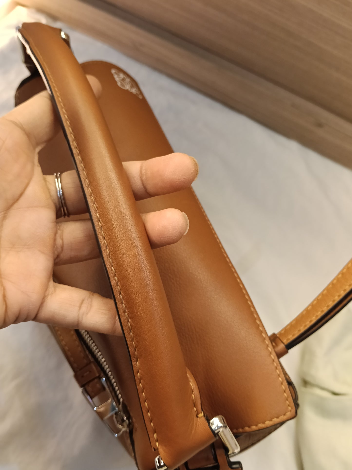 Loewe Puzzle Small Tan SHW 2020
