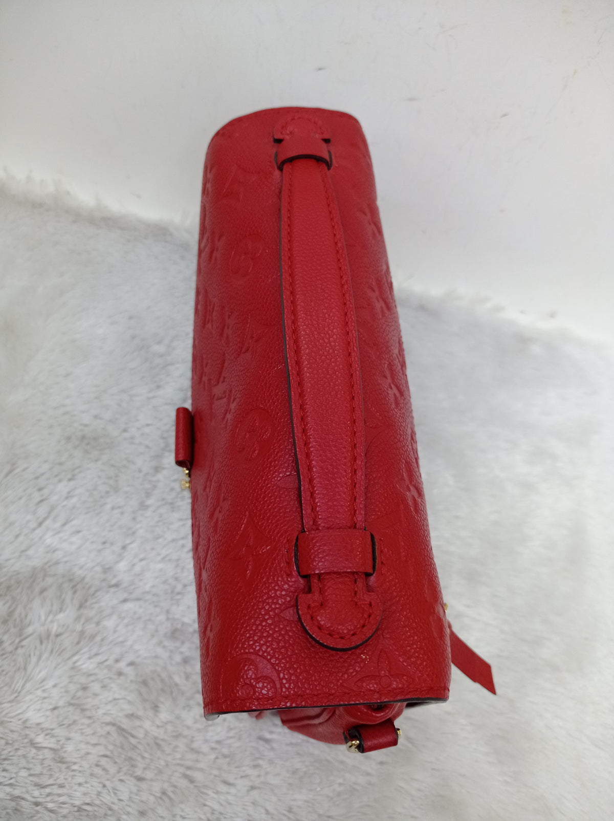 LV Metis Empreinte Cerise 2018