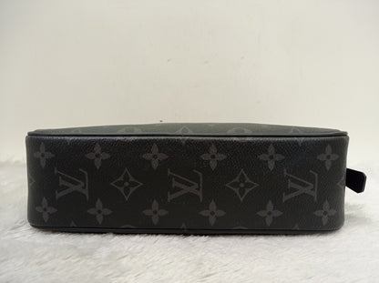 LV Toilet Pouch GM Monogram Eclipse 2017