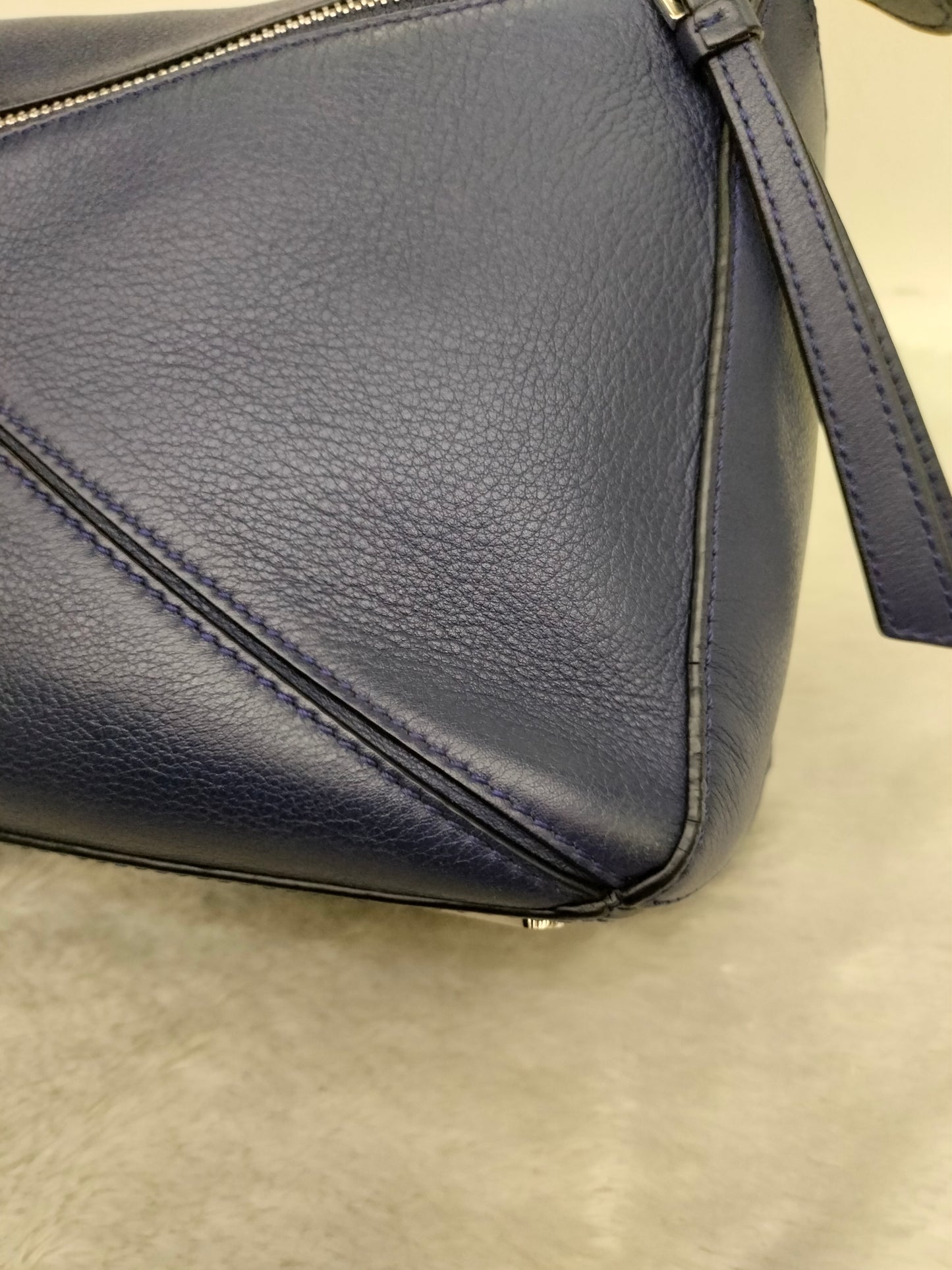 Loewe Puzzle Medium Blue SHW 2017