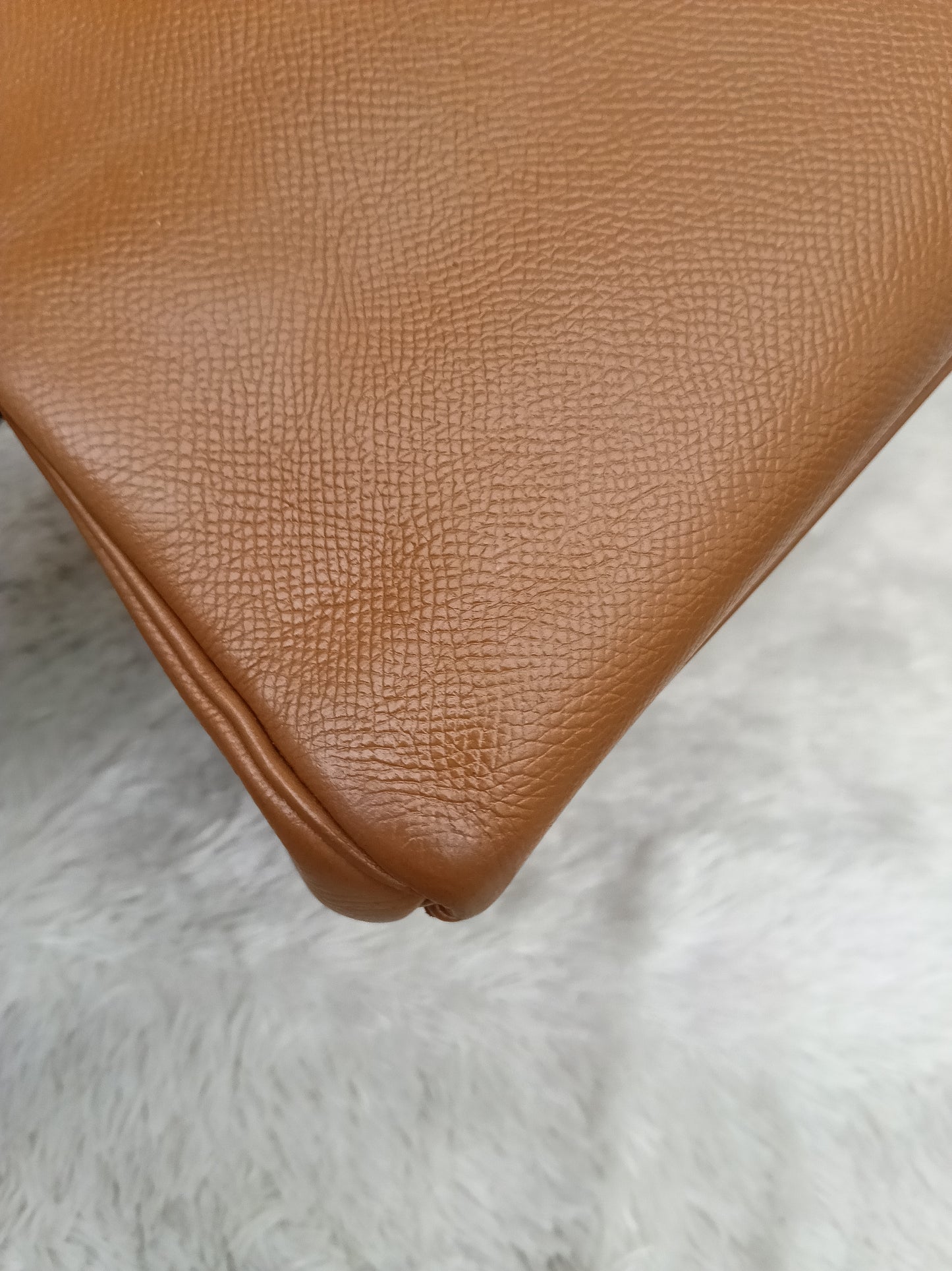 K35 Epsom Gold GHW #D square