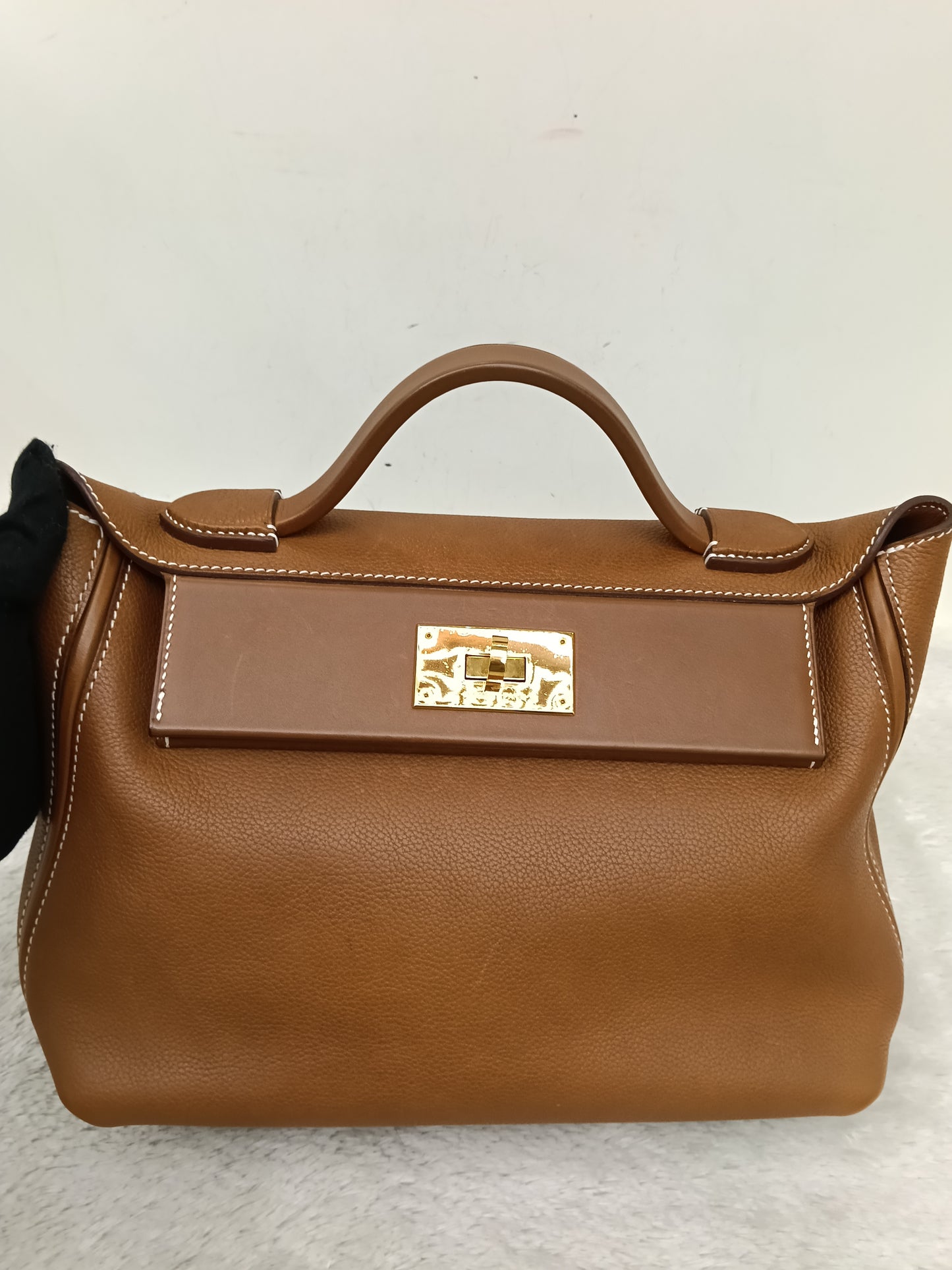Hermes 2424 29 Fauve Barenia Faubourg GHW #D