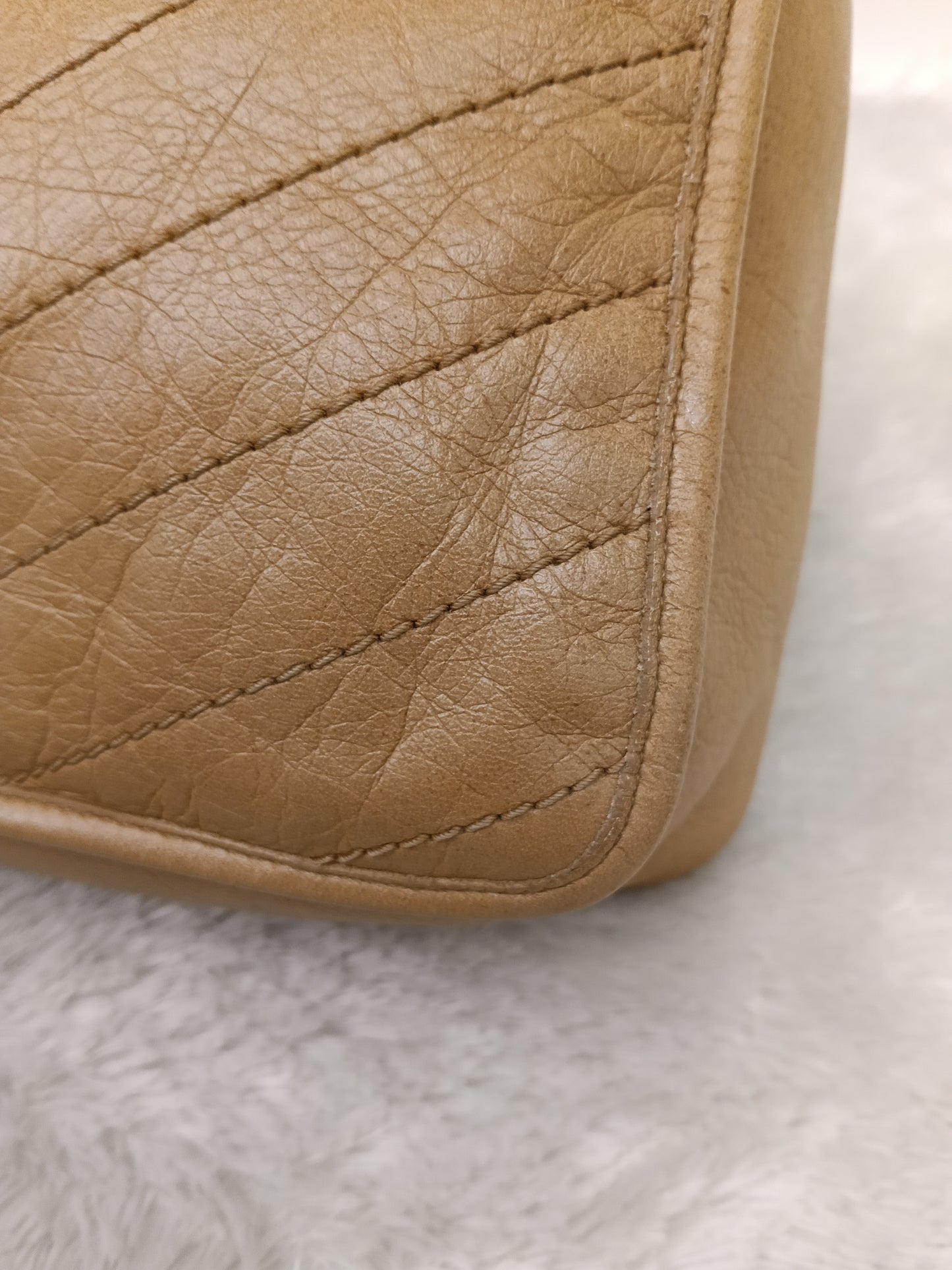 YsL Niki Medium Calfskin Dark Beige RHW 2020