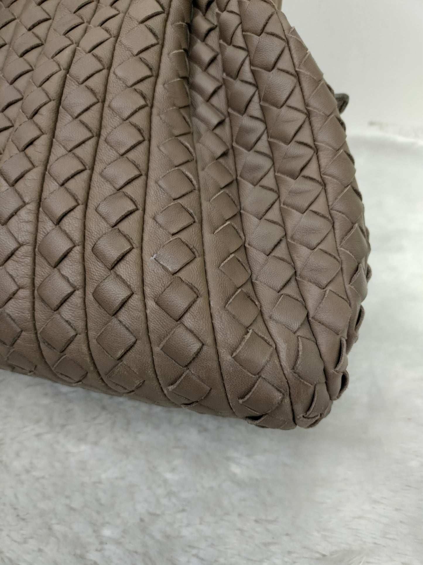 Bottega Veneta Intrecciato Doctor Bag Beige RHW 2008