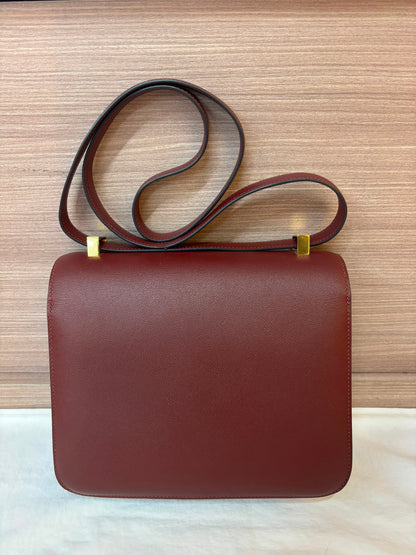 Constance 24 Epsom Bordeaux GHW #Y