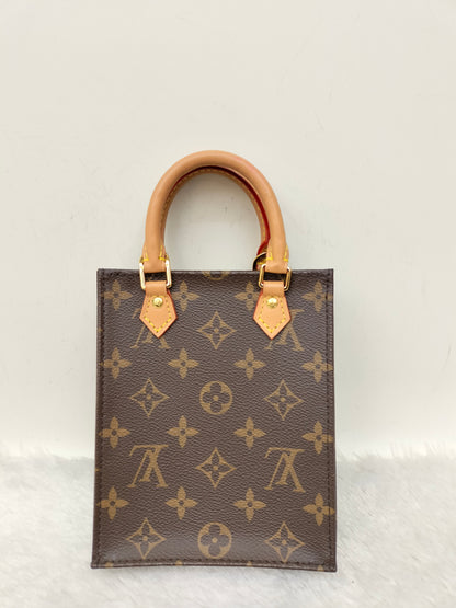 LV Petit Sac Plat Monogram 2021 (CHIP)