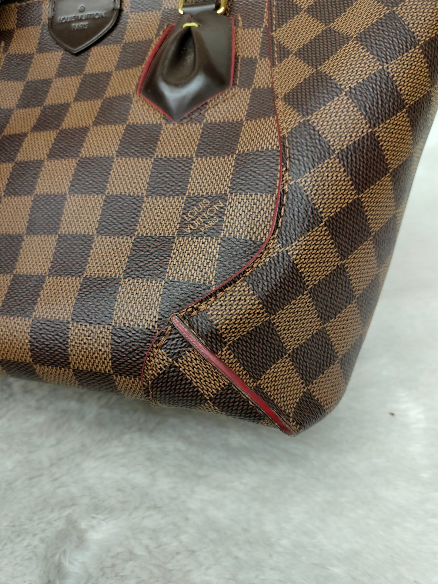LV Caissa PM Damier Red