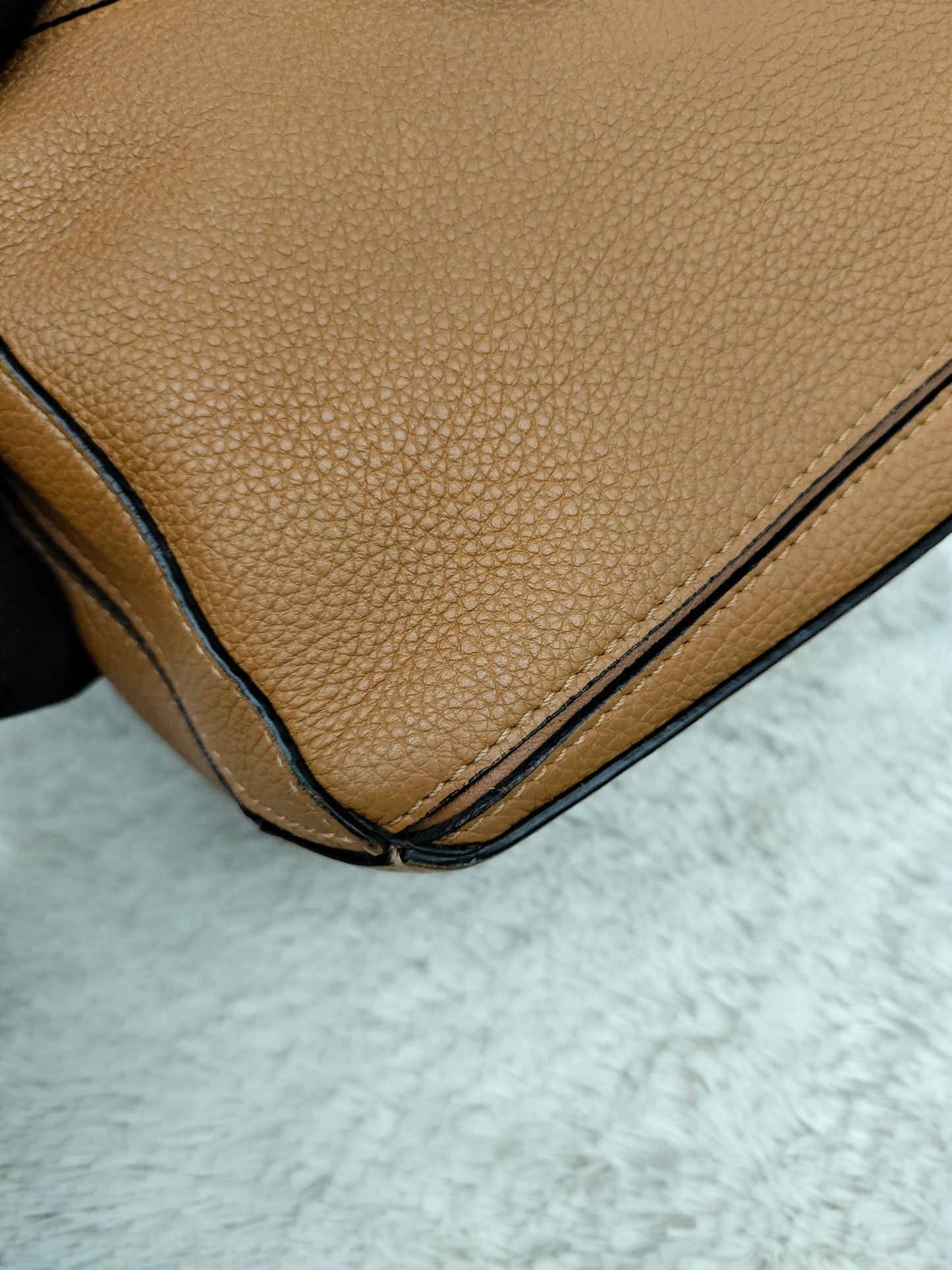 Loewe Puzzle Small Grained Tan GHW 2020