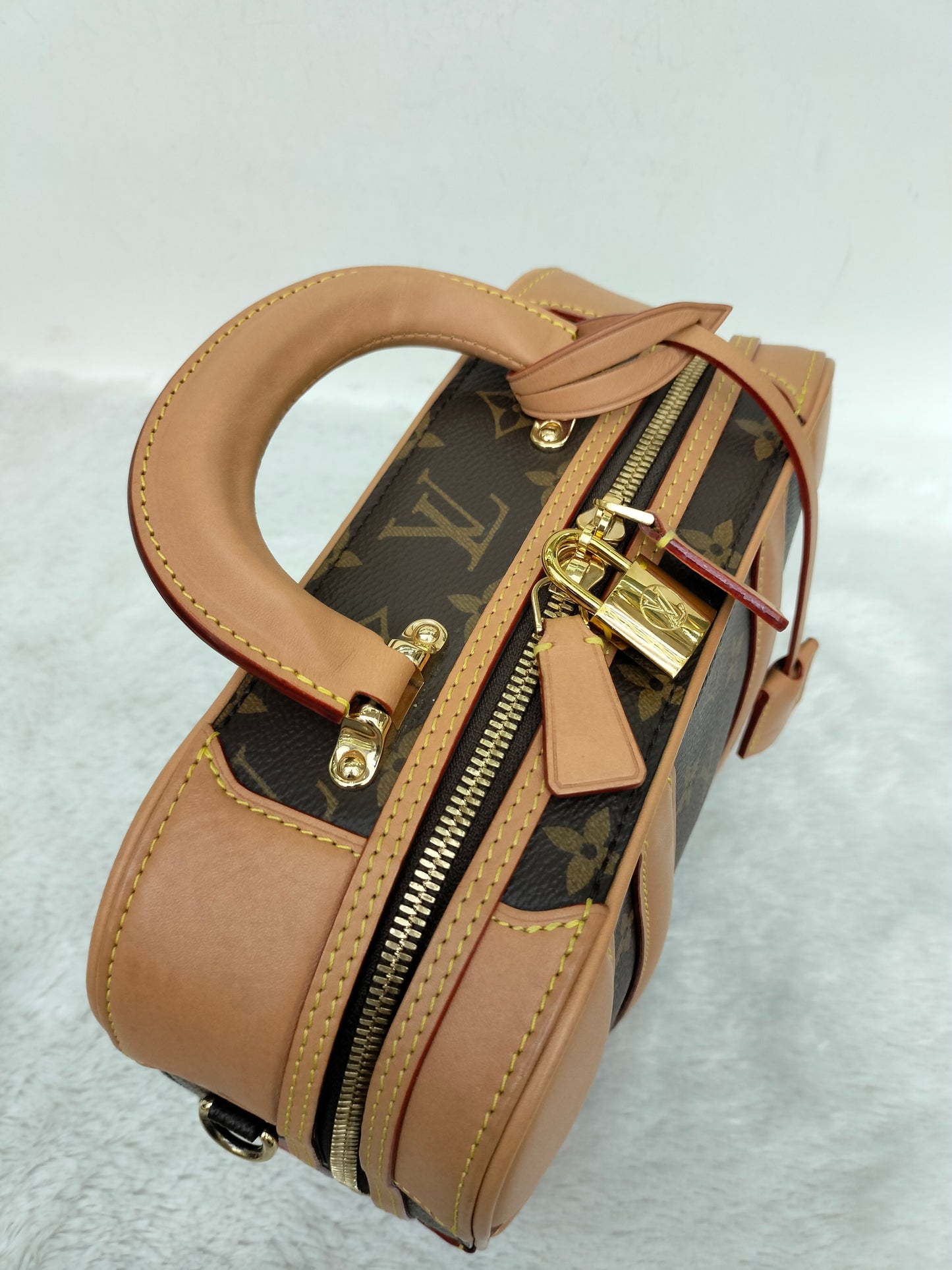 LV Valisette PM Monogram 2019