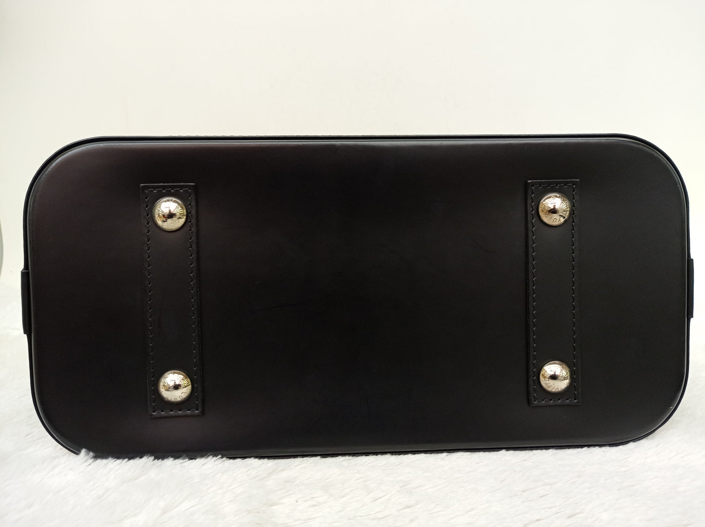 LV Alma PM Epi Black