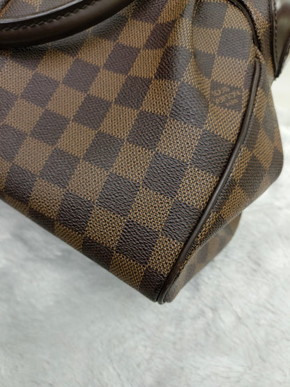 LV Trevi PM Damier 2009
