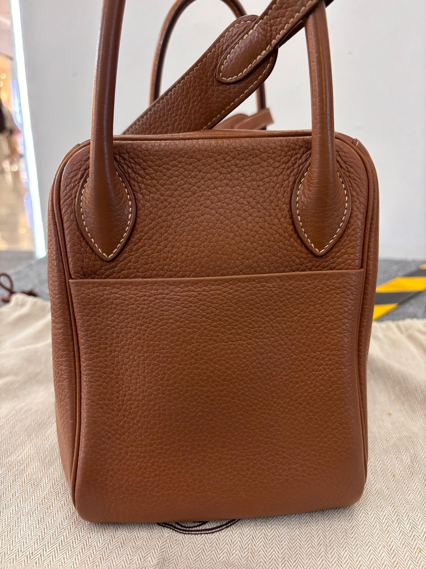 Lindy 30 Clem Gold PHW #Q square