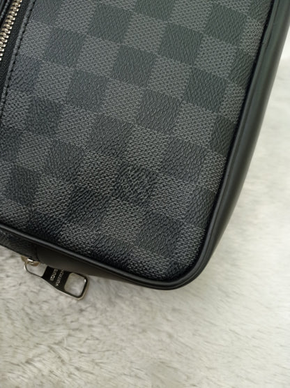 LV Kasai Clutch Graphite 2018