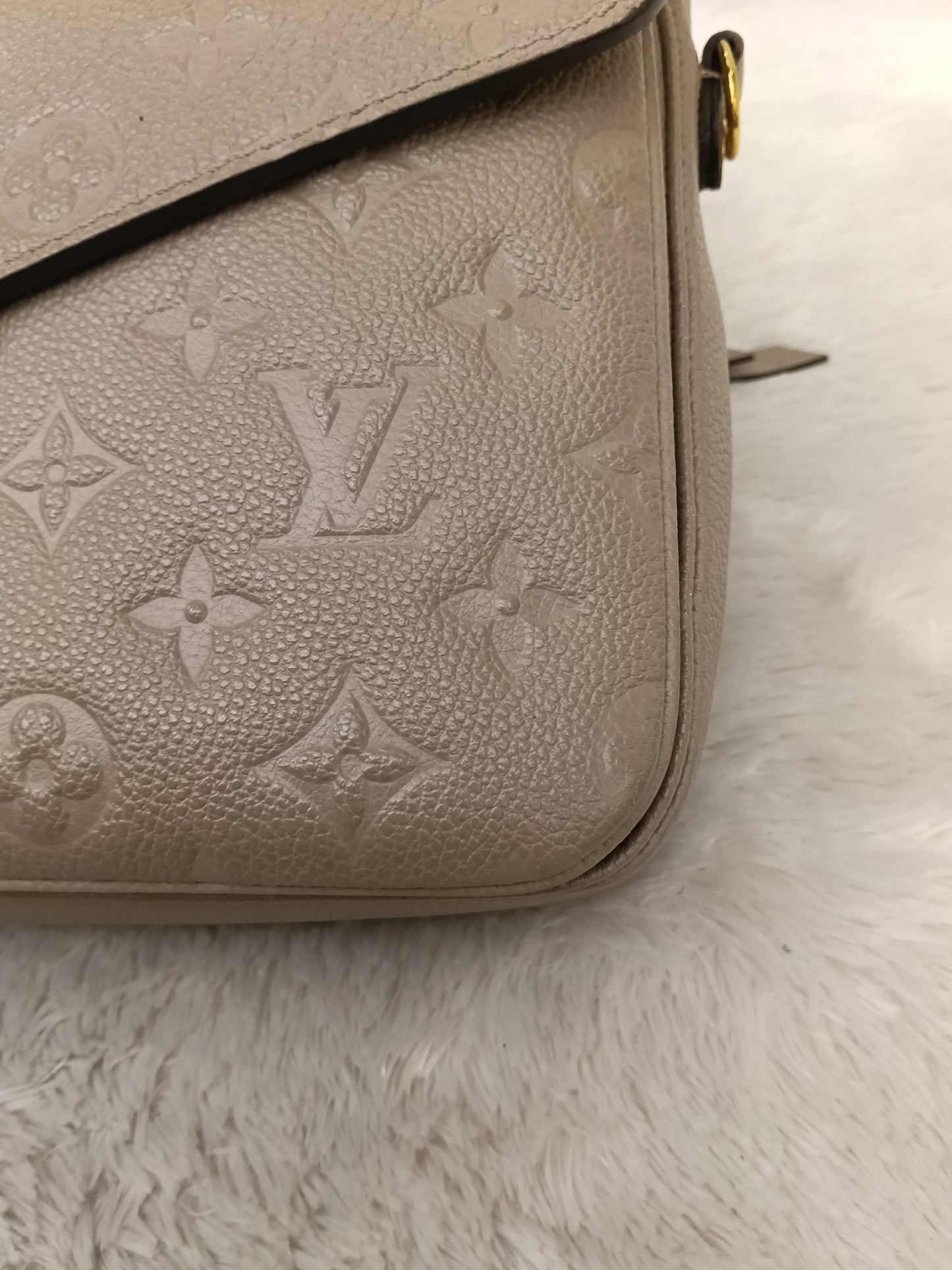 LV Metis Monogram Empreinte Tourterelle 2019