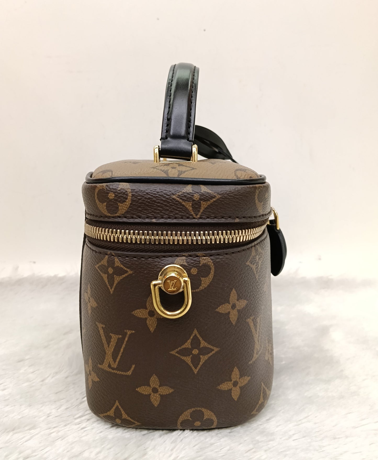 LV Vanity PM Monogram Reverse (CHIP)