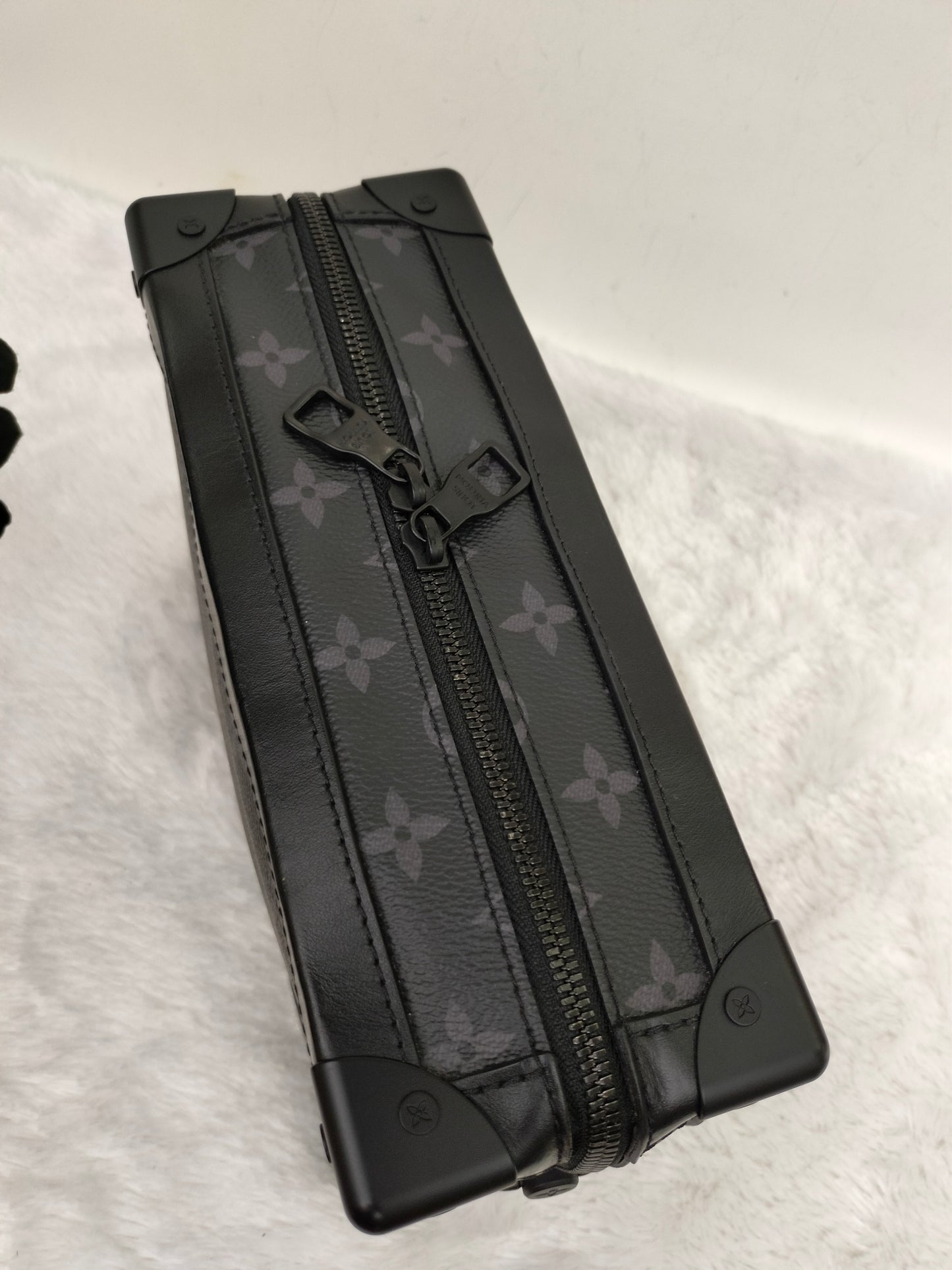LV Soft Trunk Monogram Eclipse 2019