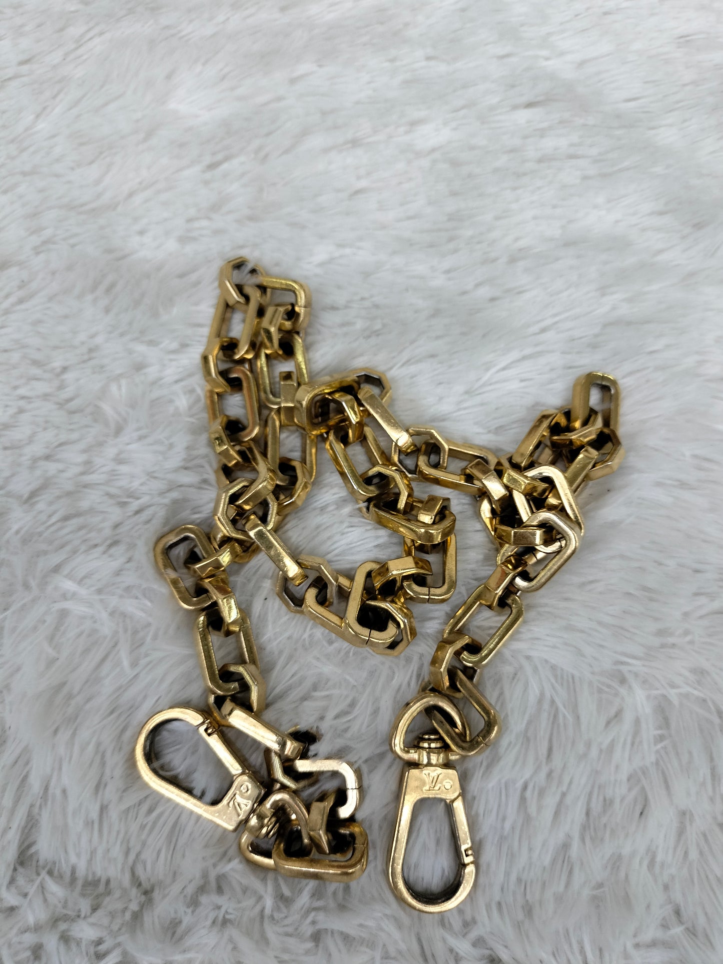 LV Dauphine MM Monogram Reverse 2020