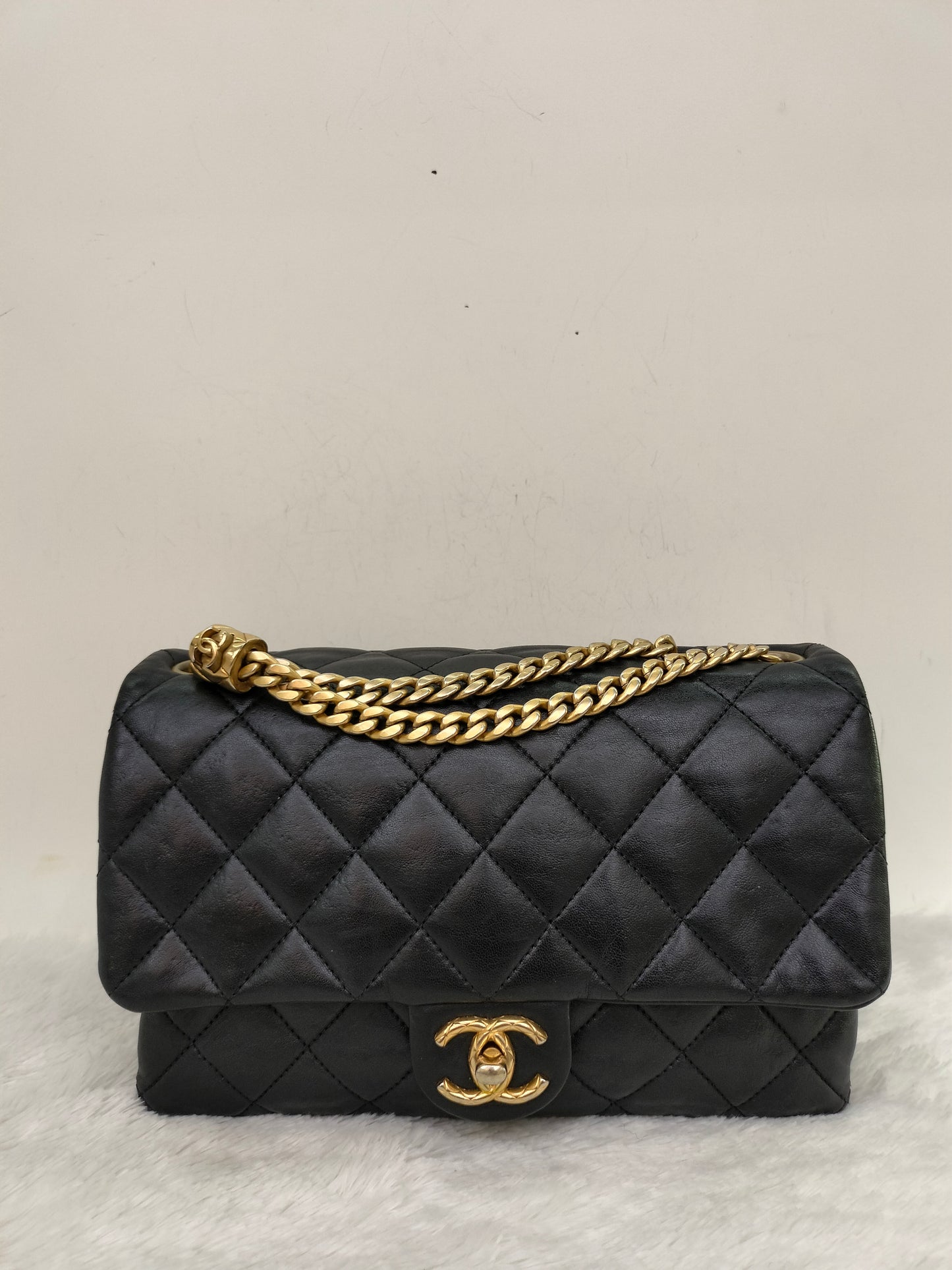 Chanel Small Pillow Crush Flap Lamb Black GHW (CHIP)