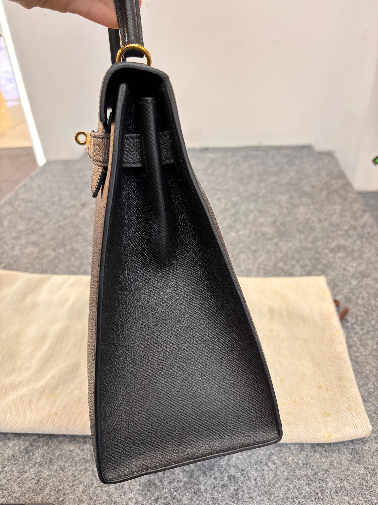 K32 Epsom Sellier Black GHW #A