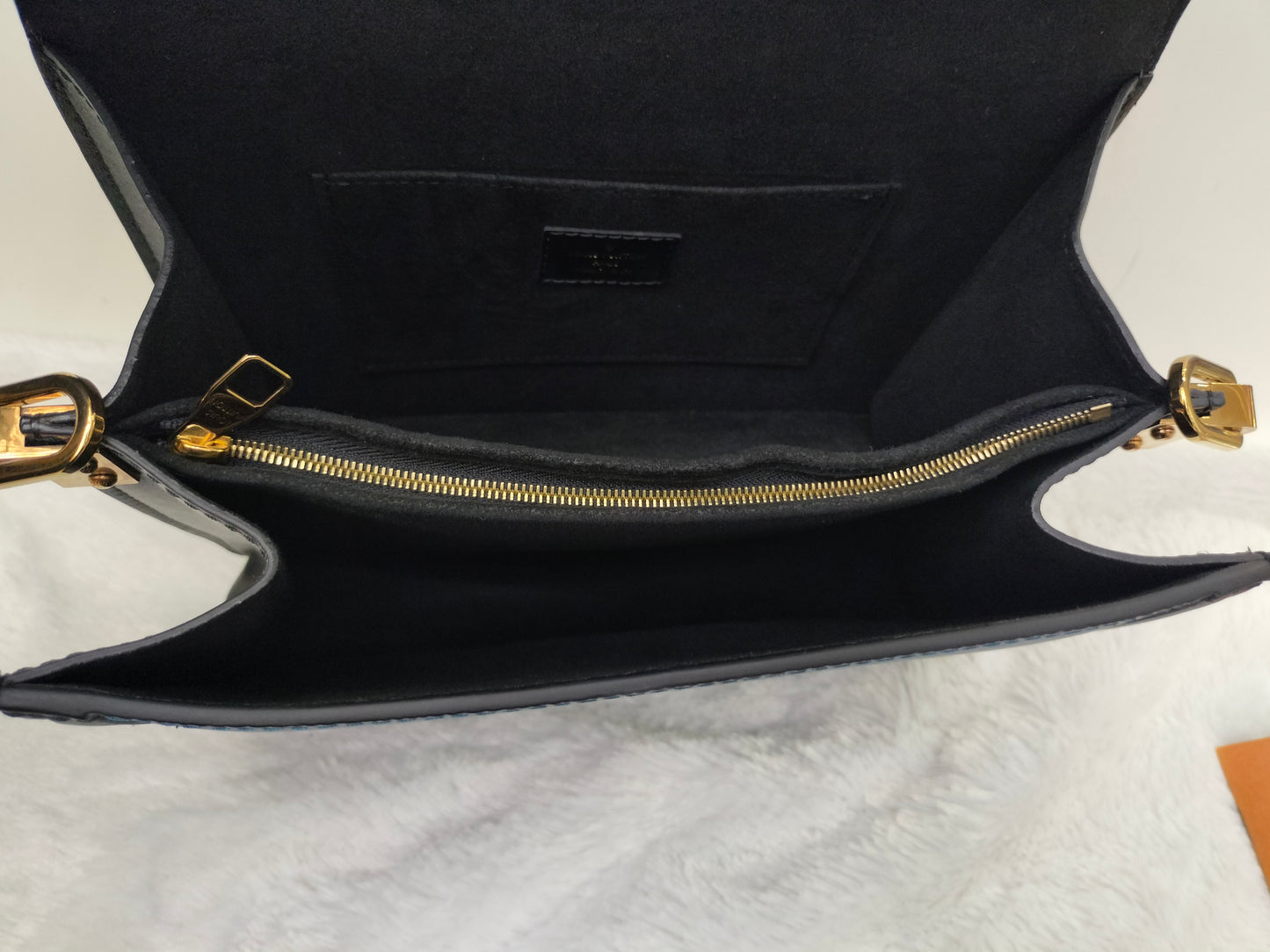 LV Dauphine NV MM Epi Navy Noir 2020