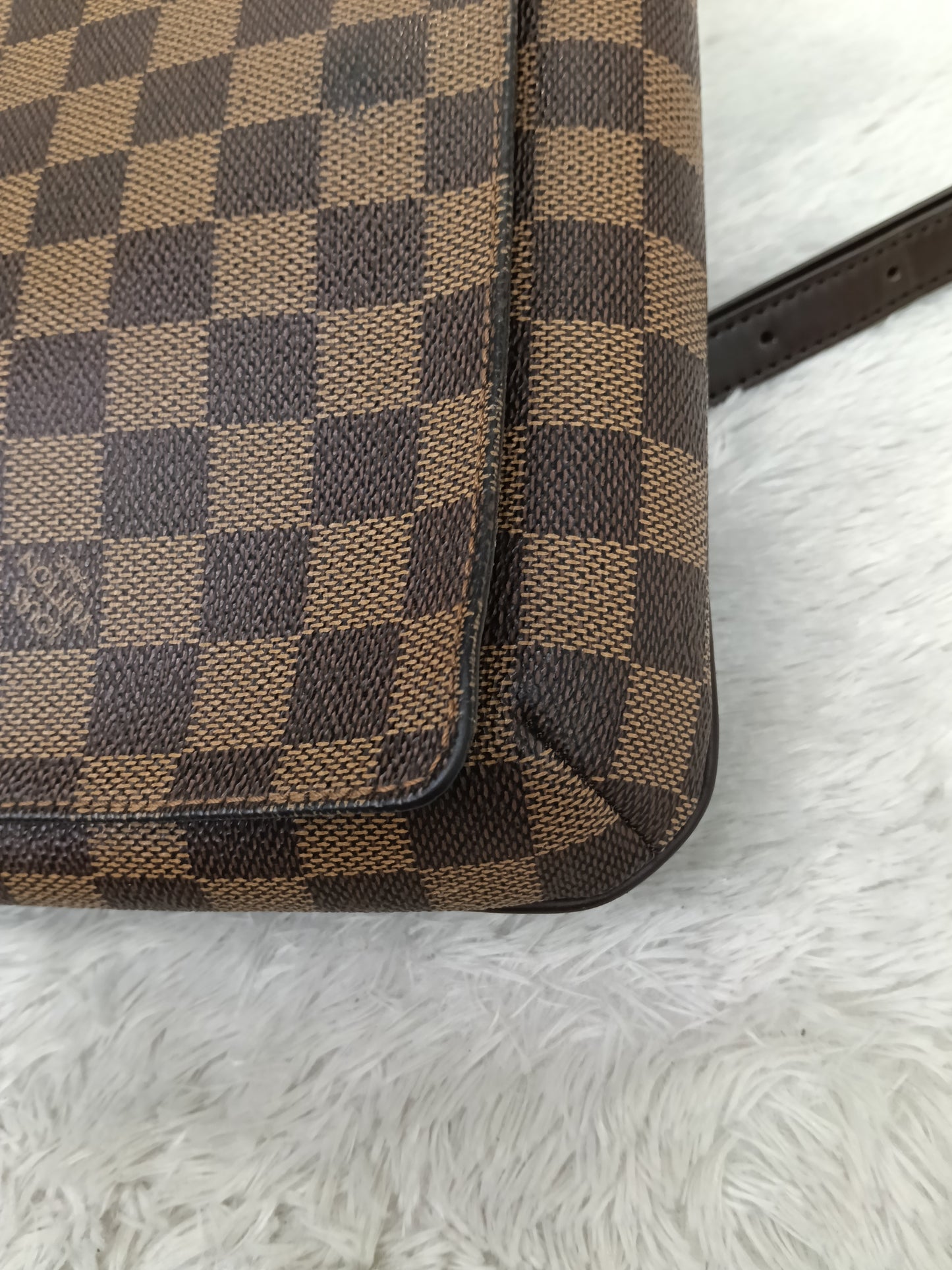 LV Musette Tango Damier