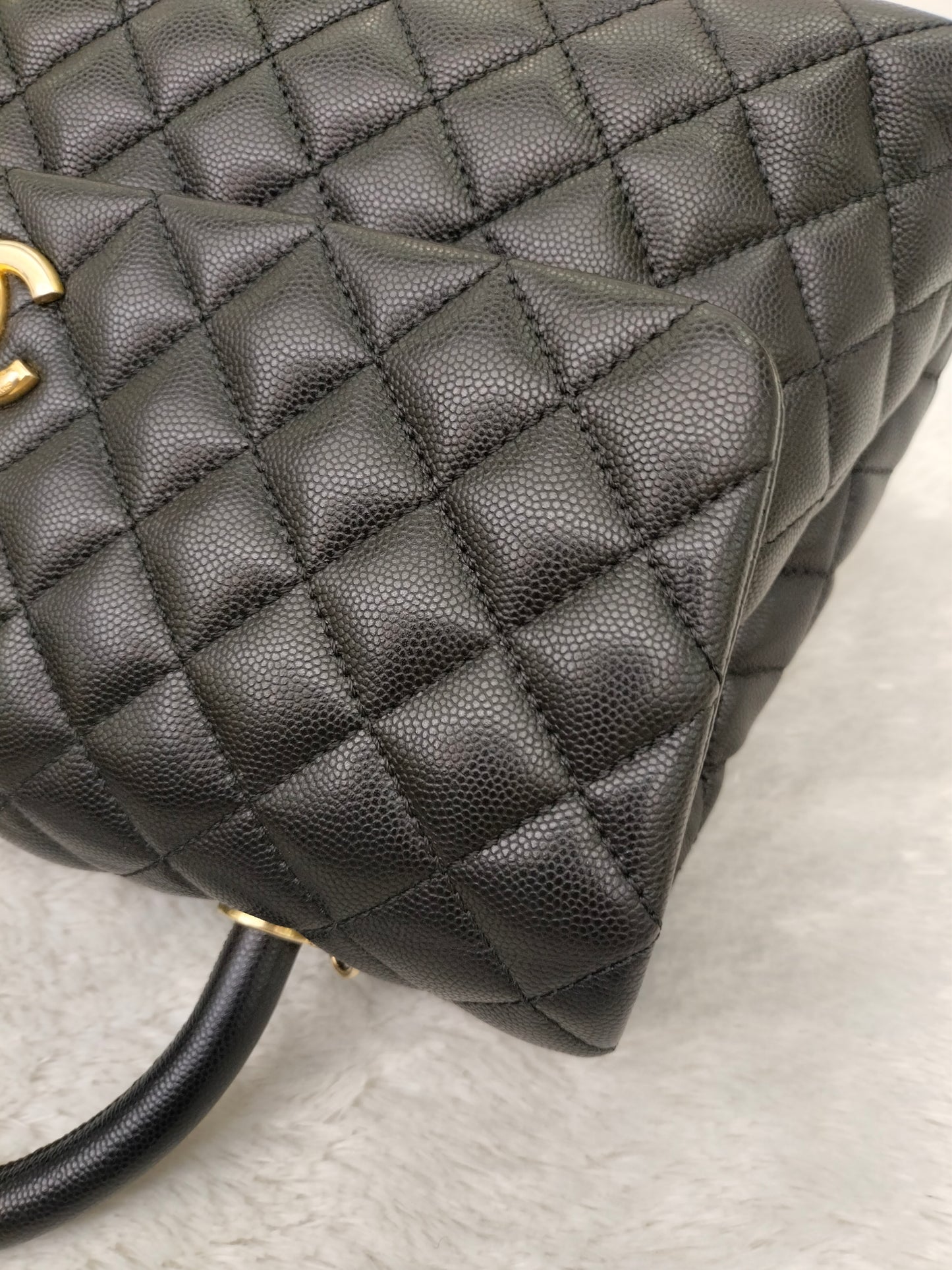 Chanel Coco Handle Large Caviar Black GHW #24