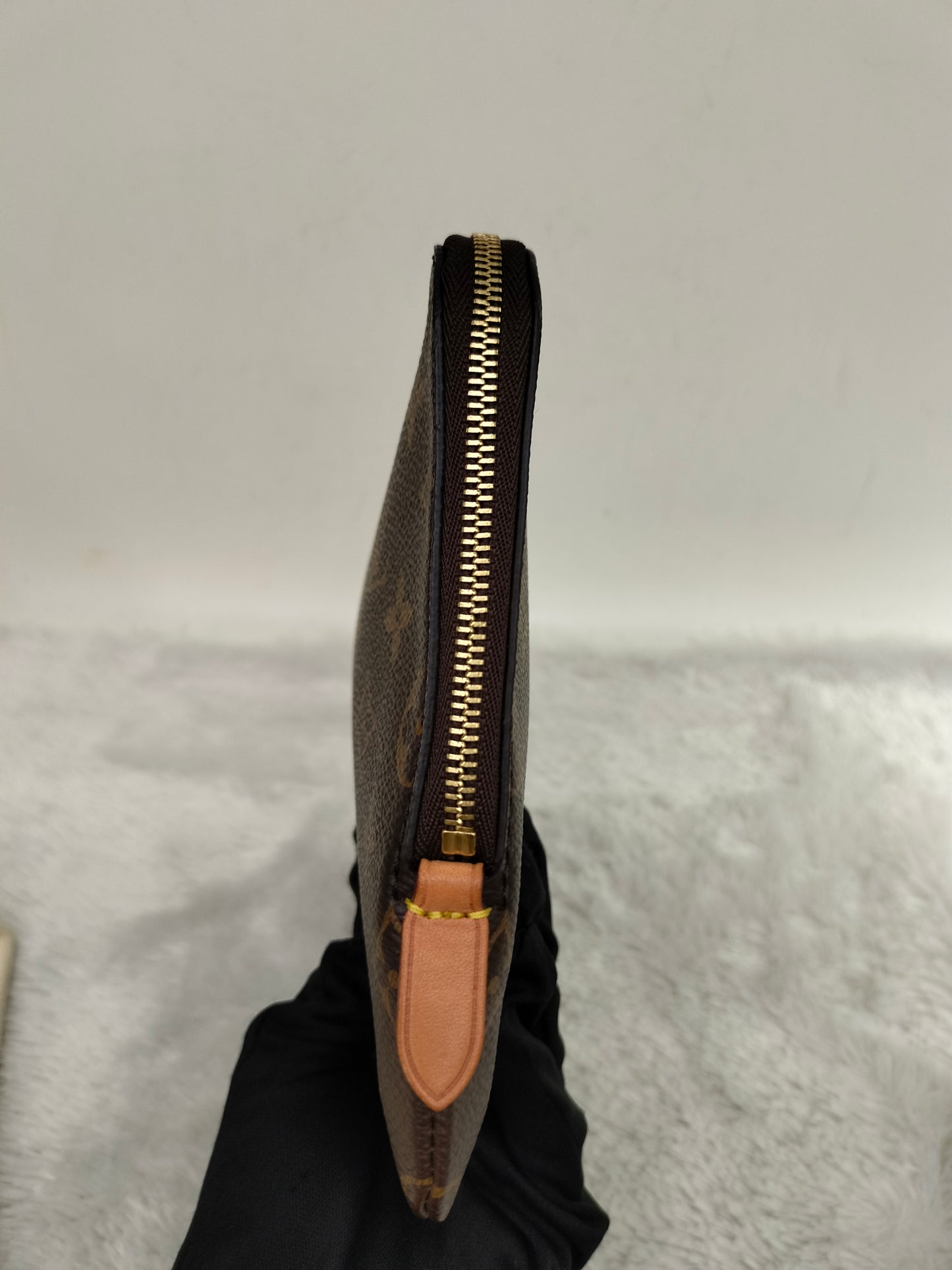 LV Etui Voyage Monogram 2019