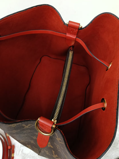 LV Neo Noe MM Monogram Coquelicot 2018