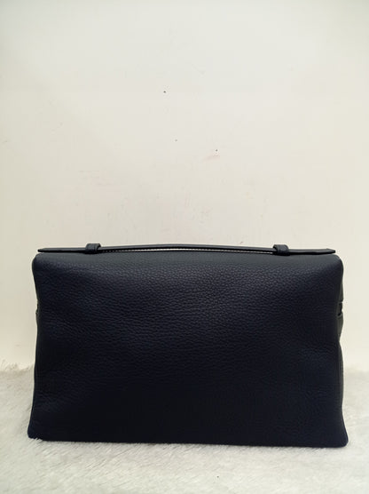 Loro Piana Extra Pocket L27 Grained Dark Navy SHW
2018