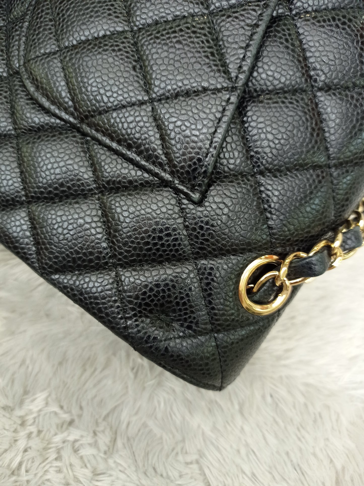 Chanel Medium Caviar Black GHW DF #20