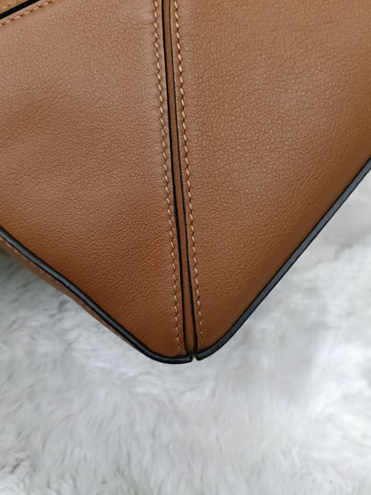 Loewe Puzzle Small Calfskin Tan SHW 2022
