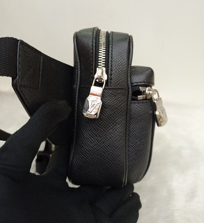 LV Outdoor Bumbag Taigarama Monogram Noir 2019