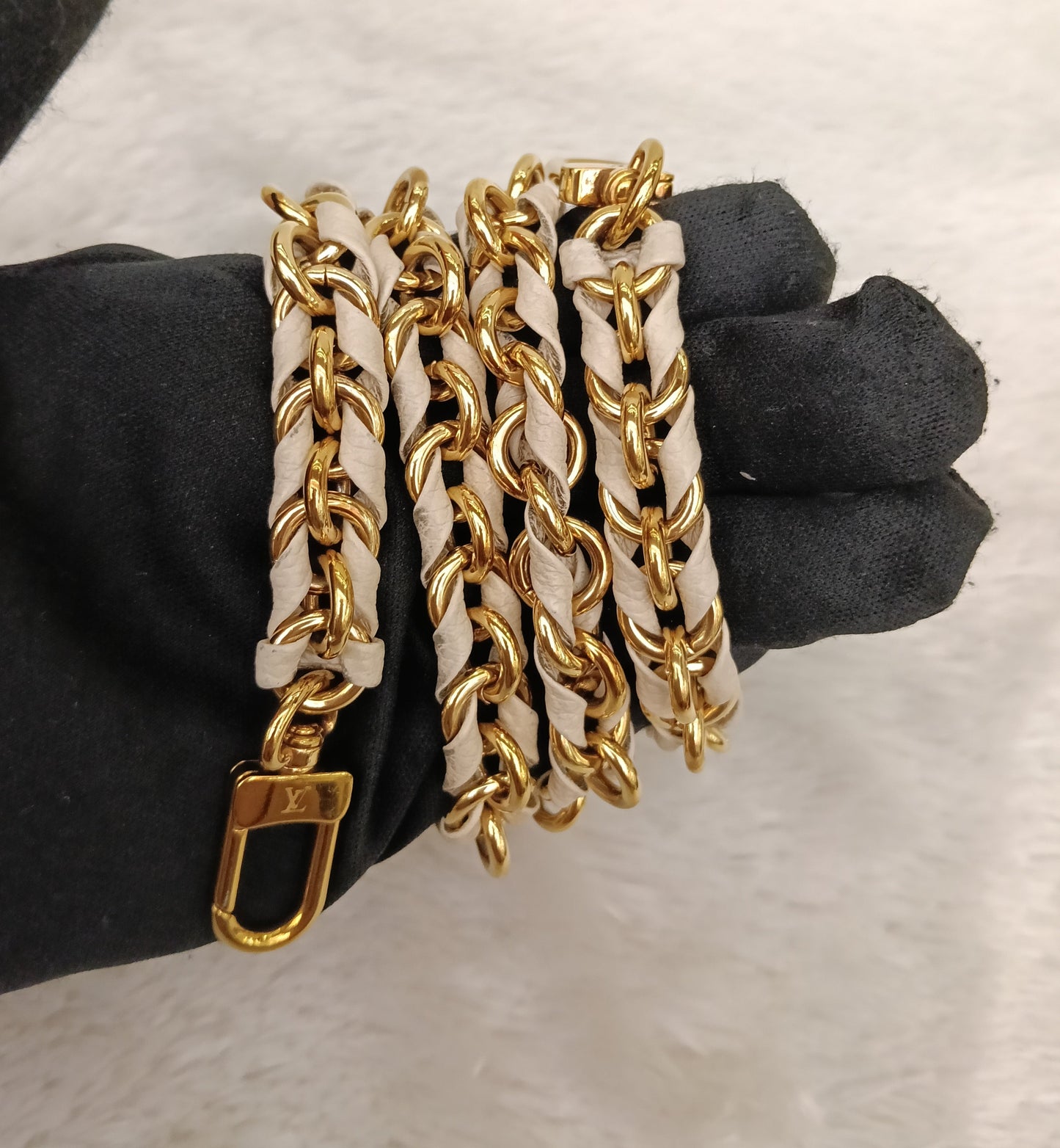 LV Multi Pochette Accecories NV Monogram Empreinte Creme Beige (CHIP)