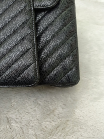 Chanel Medium Chevron Caviar Black GHW DF #30