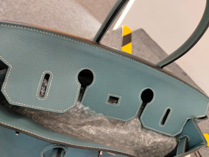 B35 Epsom Blue Jeans PHW #N square
