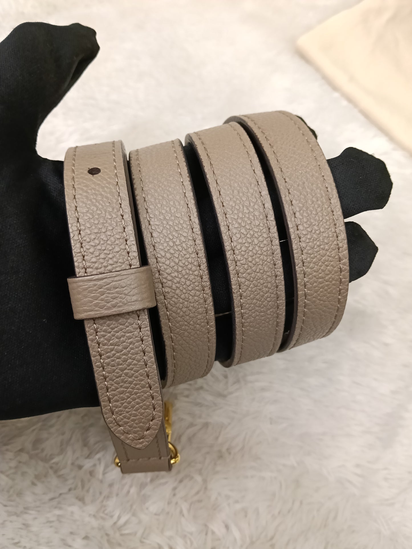 LV Metis Monogram Empreinte Tourterelle (CHIP)