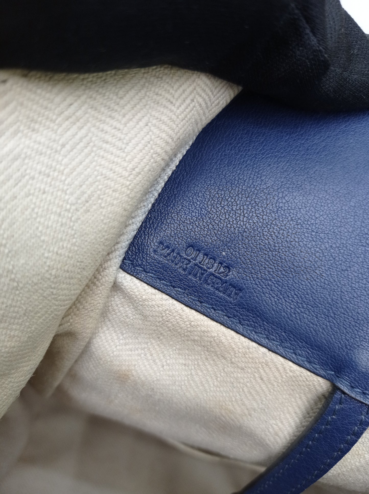 Loewe Hammock Medium Light Blue 3 Colour SHW 2018