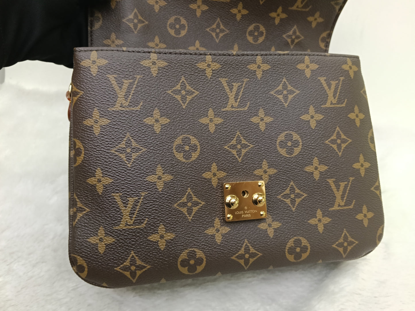 LV Metis Monogram 2024 (CHIP)