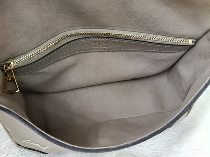 LV Diane PM ST NM Monogram Empreinte Tourterelle Creme 2025 (CHIP)