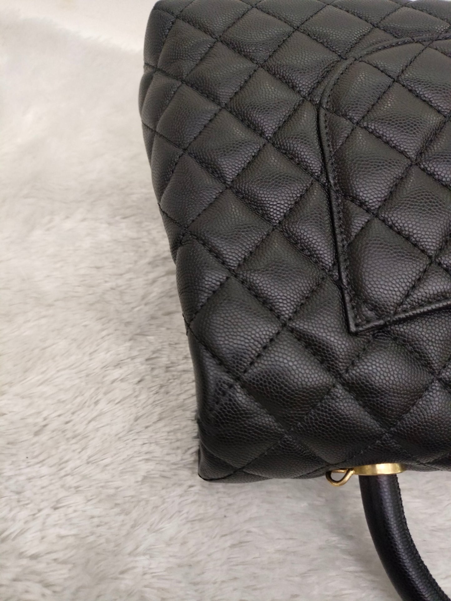 Chanel Coco Handle Large Caviar Black GHW #24