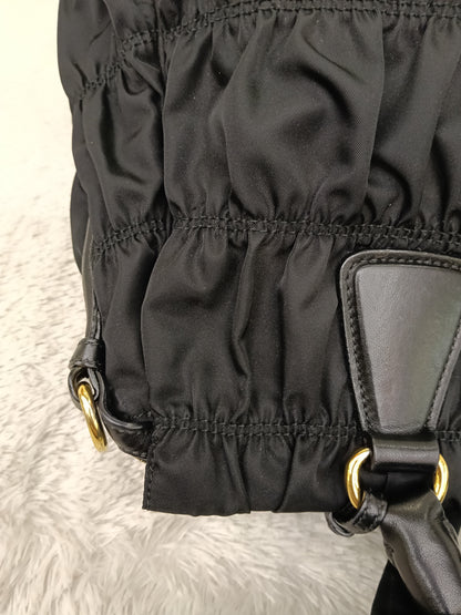 Prada Tessuto Gauffre Nylon Nero GHW