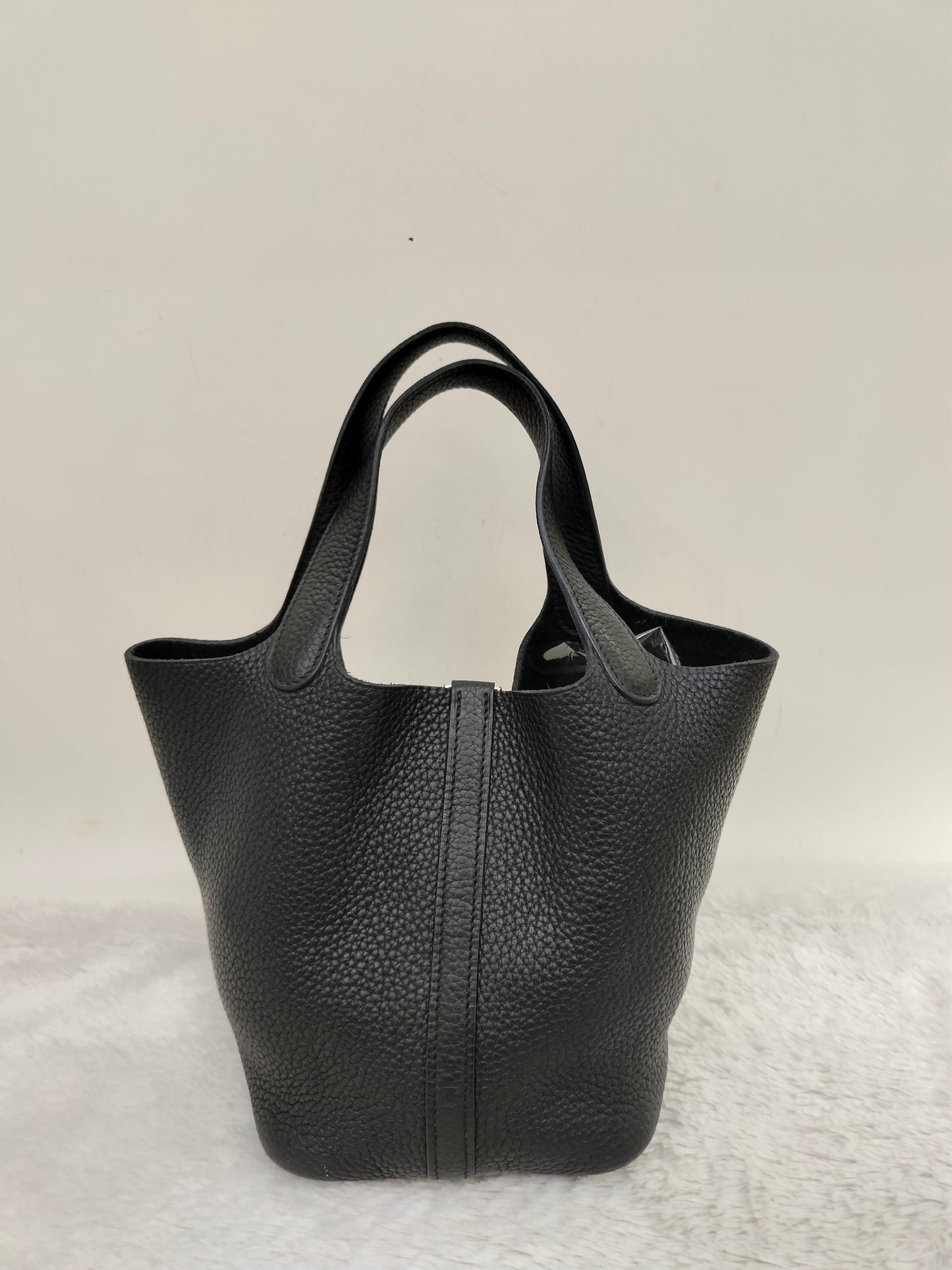 Picotin Lock 18 Clem Black PHW #M square